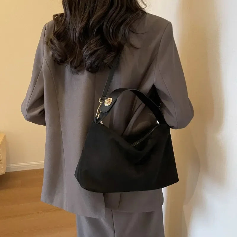 MARIELLE | Minimalist Shoulder Bag
