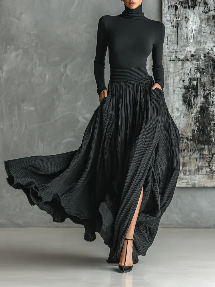 Daphne | Elegant set with pleated skirt